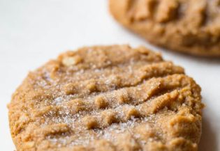 4611Three Ingredient Peanut Butter Cookies