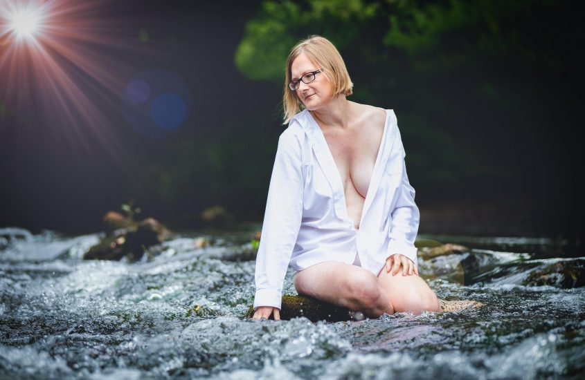 BEHIND EVERY PICTURE – guest post from Sally Anne Saint