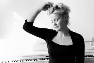 6307Music saved my life by Rachel Davis