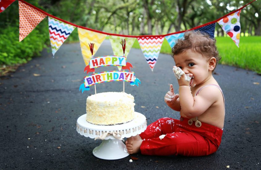 Super-easy birthday cake