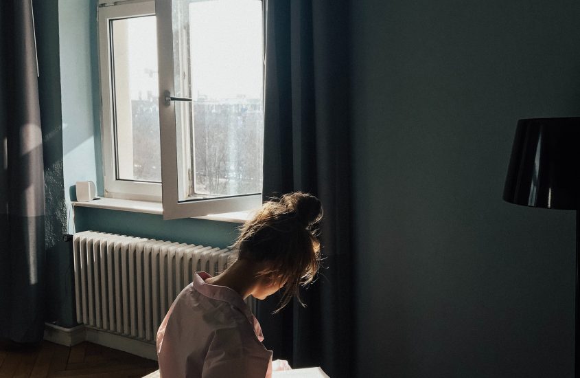Boost your happiness and shine a light on SAD Season – SAD lamp
