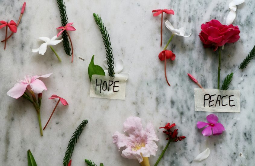 HOW TO SIMPLIFY YOUR LIFE by Kiran Singh