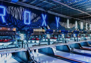 10769Best Bowling – Roxy Lanes Edinburgh