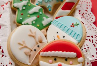 10788Recipe of the week – Homemade Christmas Sugar Cookies