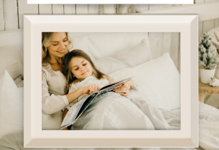 10954How to use photo books as bedtime stories 