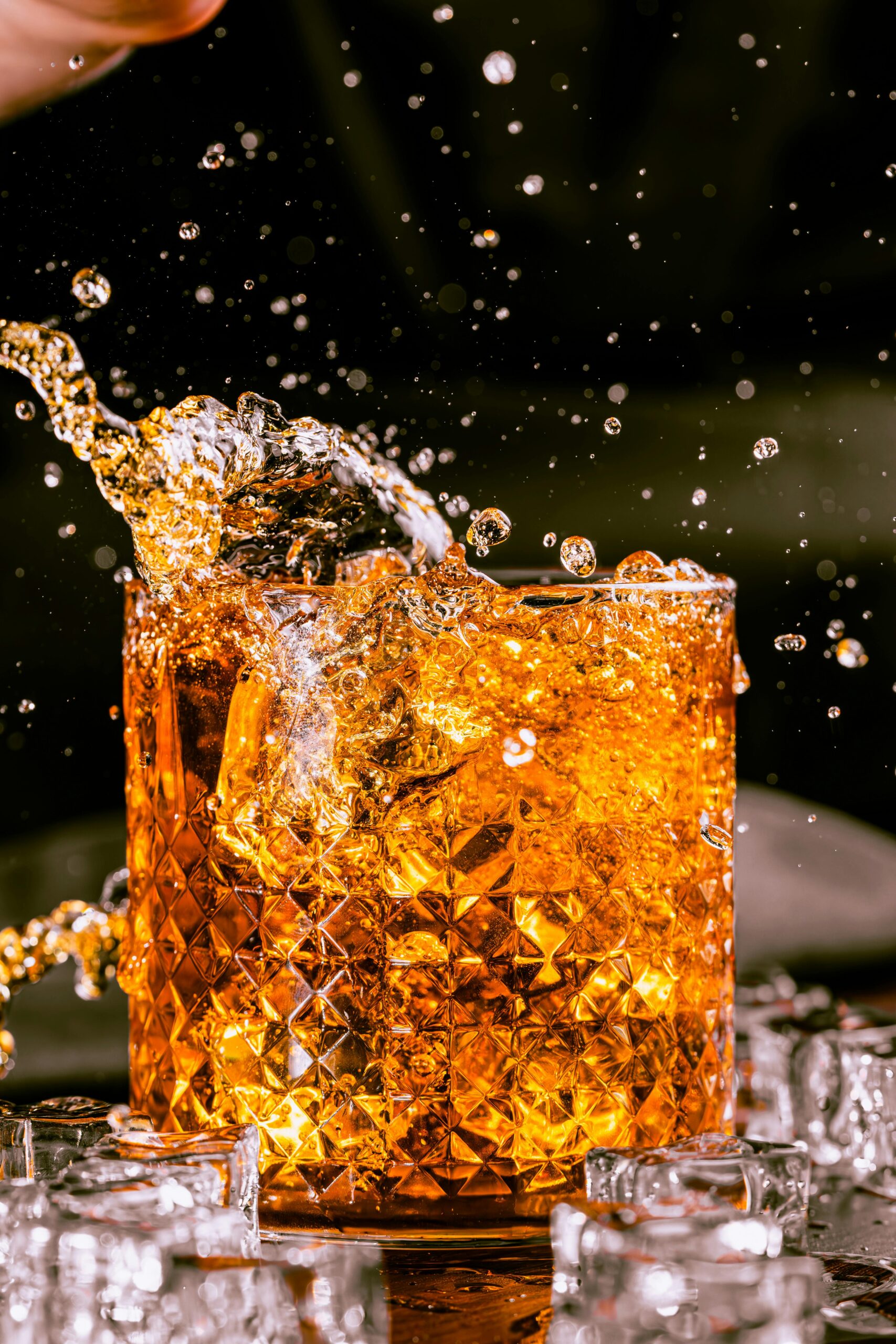 Fall Cocktail Ideas: Warm and Cosy Drinks to Celebrate the Season